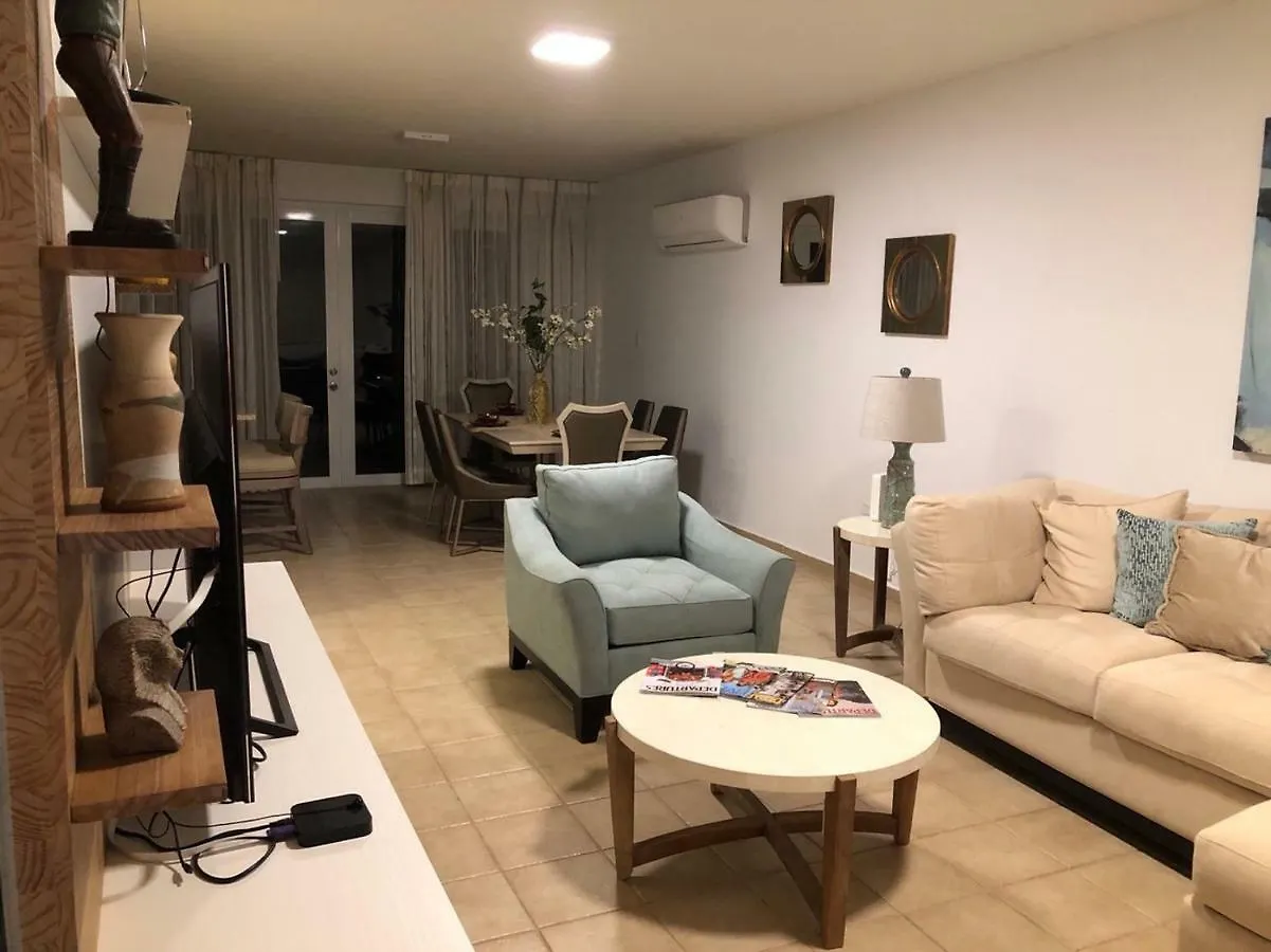 Lägenhet Coral Bay Villa Rental